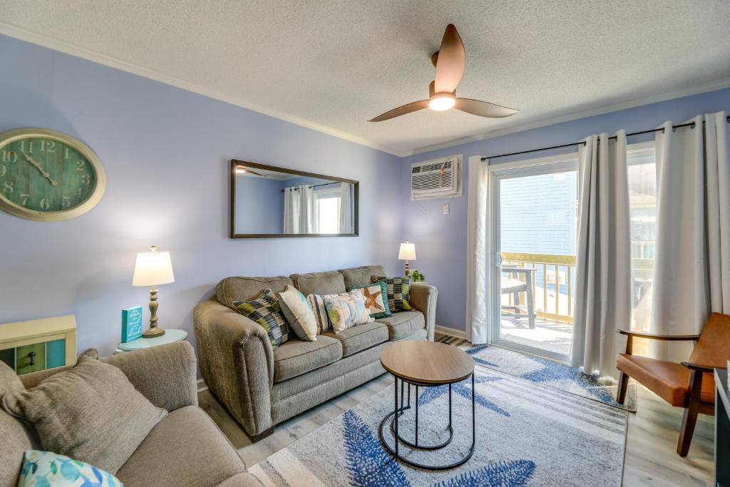 North Topsail Beach Condo with Direct Beach Access!, North Topsail
