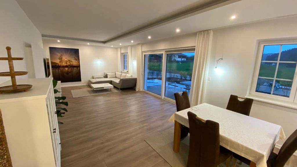 Posezení v ubytování Ferienwohnung mit Garten