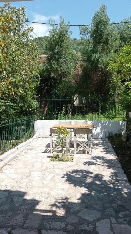 Zahrada ubytování Rozos House