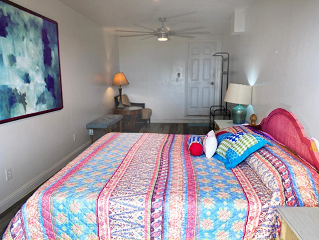 Letto o letti in una camera di Aeolian Ranch Guest house