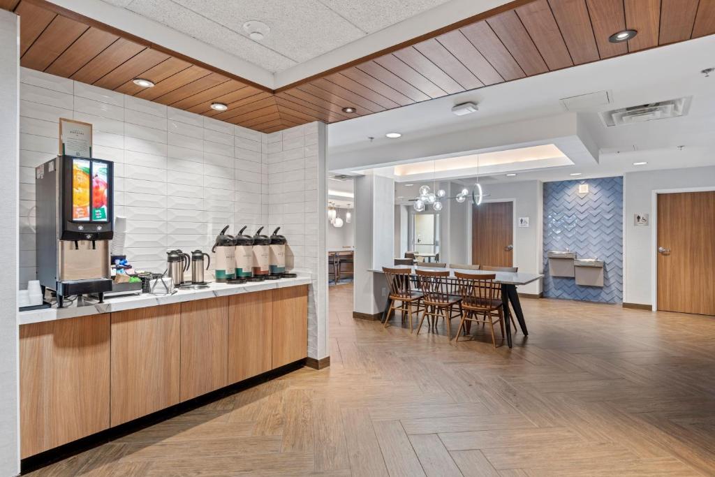 Fairfield Inn & Suites by Marriott Hickory photo