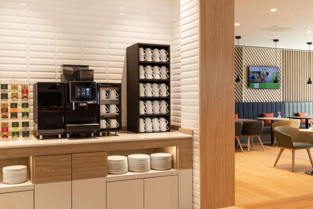 Holiday Inn - Eindhoven Airport by IHG - Resim 27