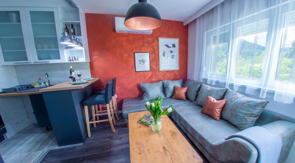 Kuchyň nebo kuchyňský kout v ubytování Candy Loft Apartment