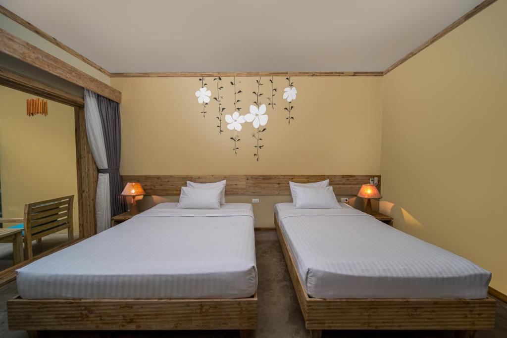 Phòng Deluxe 2 Giường Đơn Nhìn Ra Vườn