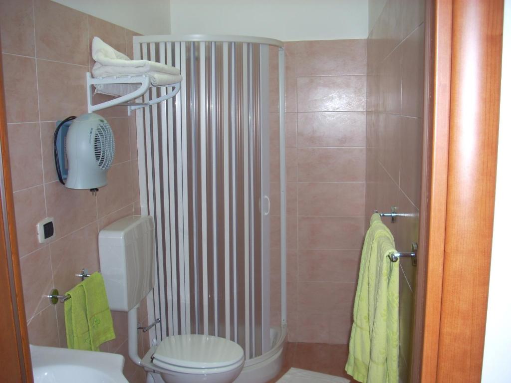 A bathroom at Eurelios