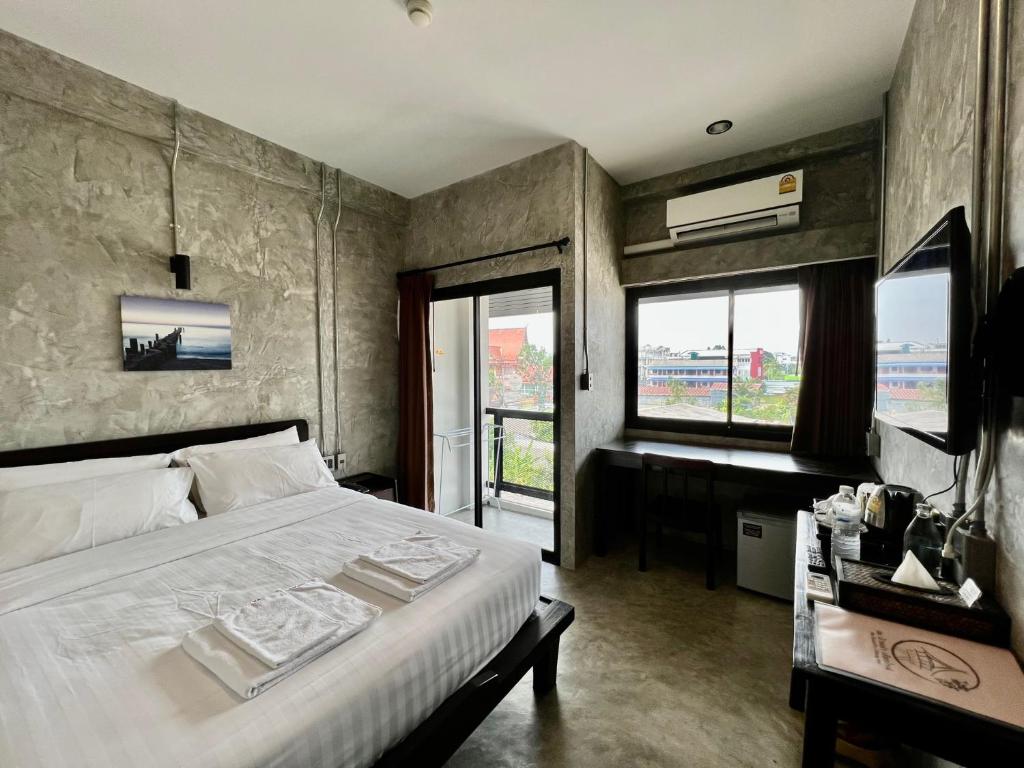 
Standard Double Room
