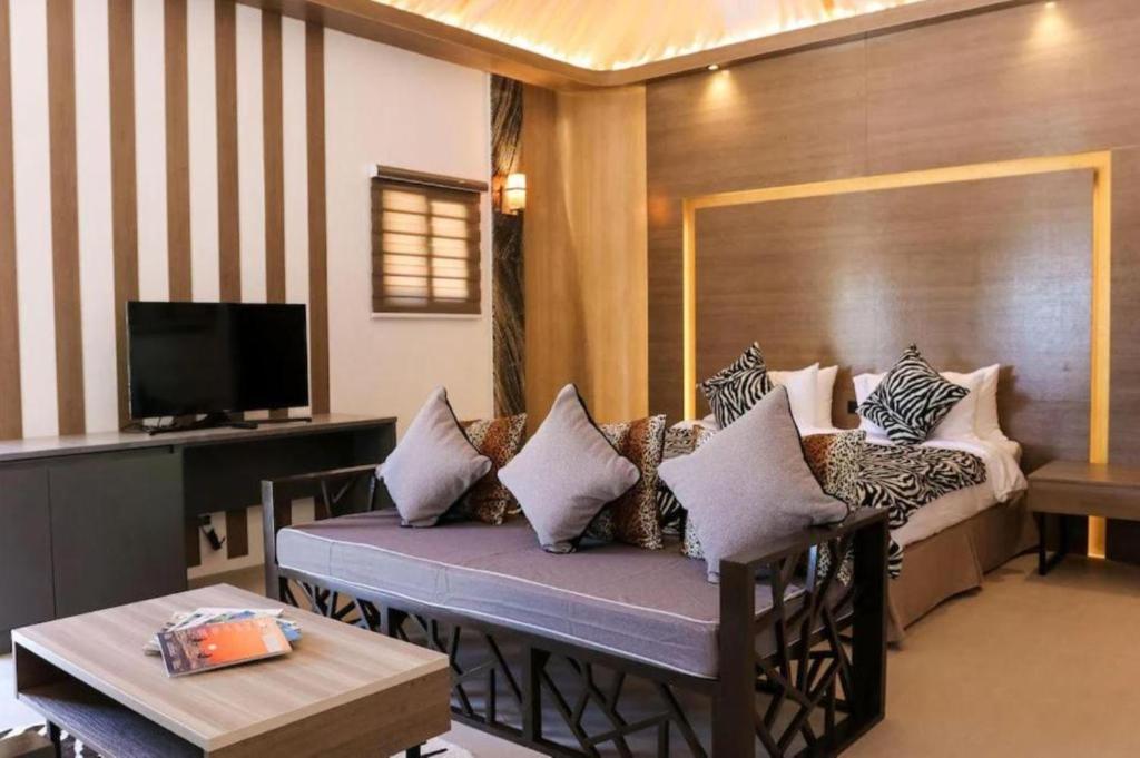 Safari Hotel and Villas powered by Cocotel - Chambre De Luxe Queen