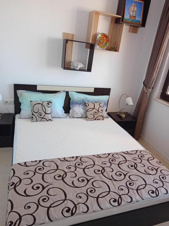 Green Life Beach Resort Paradise Apartment