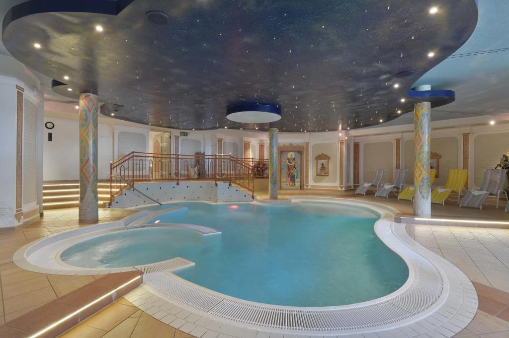 Bazén v ubytování Hotel Glockenstuhl nebo v jeho okolí