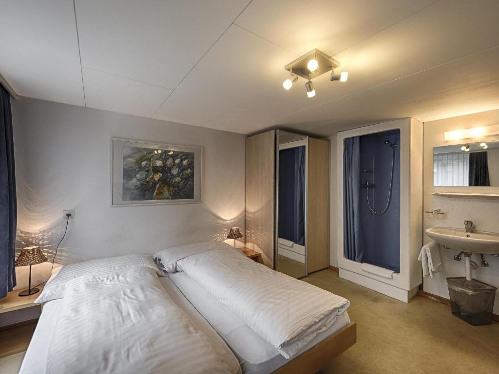 Hotel Weisses Kreuz - Resim 33