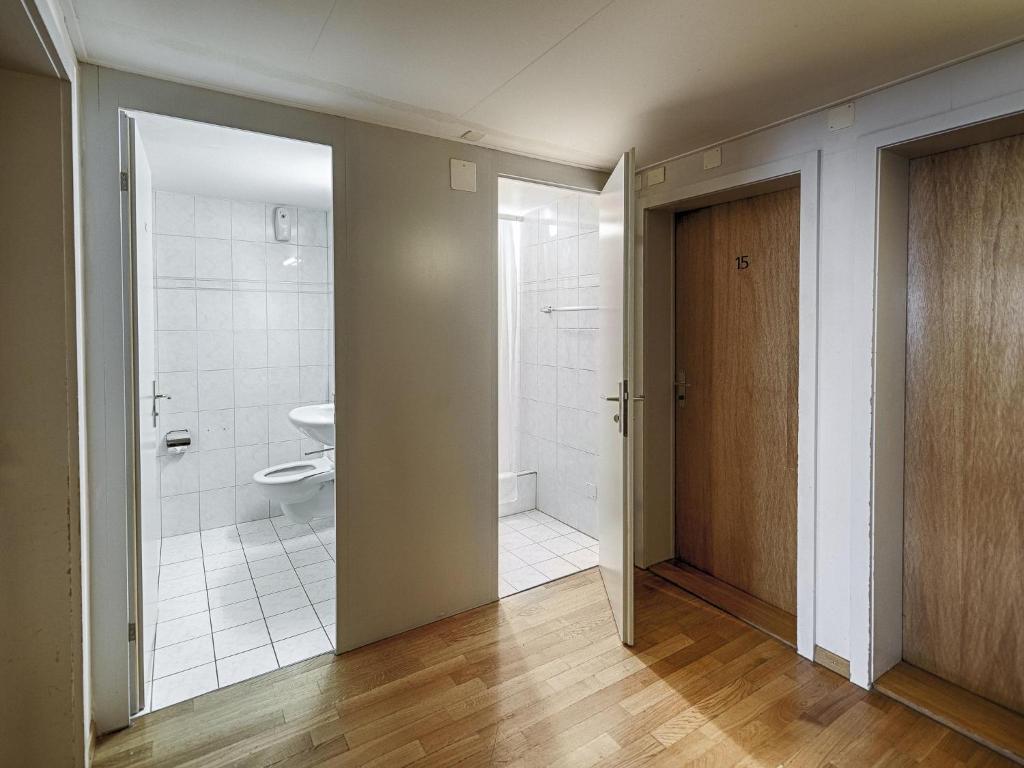 Hotel Weisses Kreuz - Resim 28