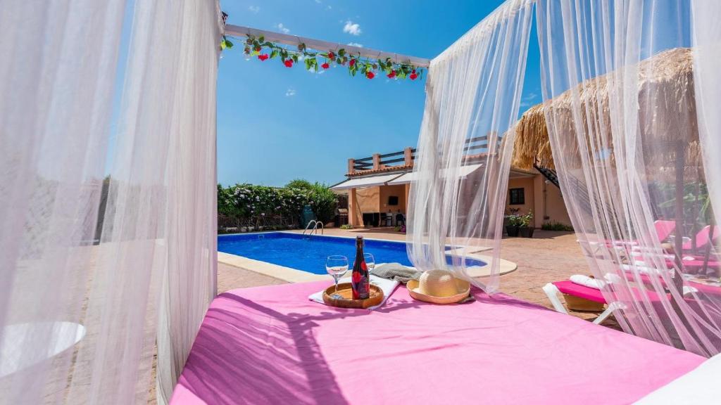 Bazén v ubytovaní Casa Azahar Jimena de la Frontera by Ruralidays alebo v jeho blízkosti