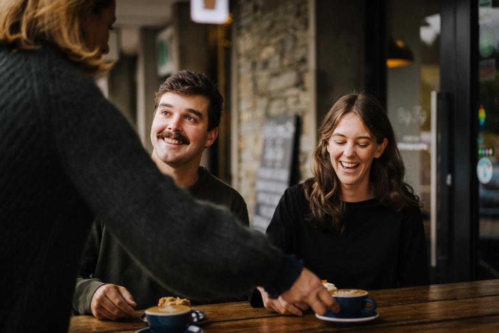 4 - Charming Space, Just a Stone Throw from Central Wanaka - Resim 20