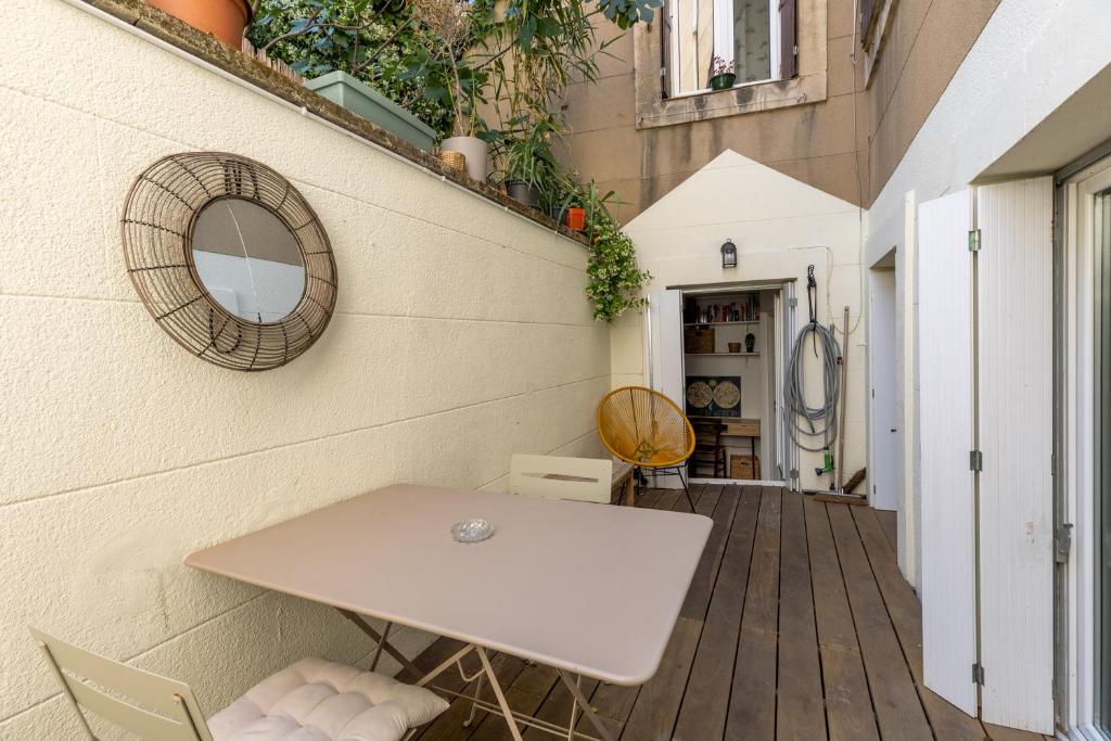 Fotografia z galérie ubytovania 90m2 renové - terrasse en plein coeur de marseille v destinácii Marseille