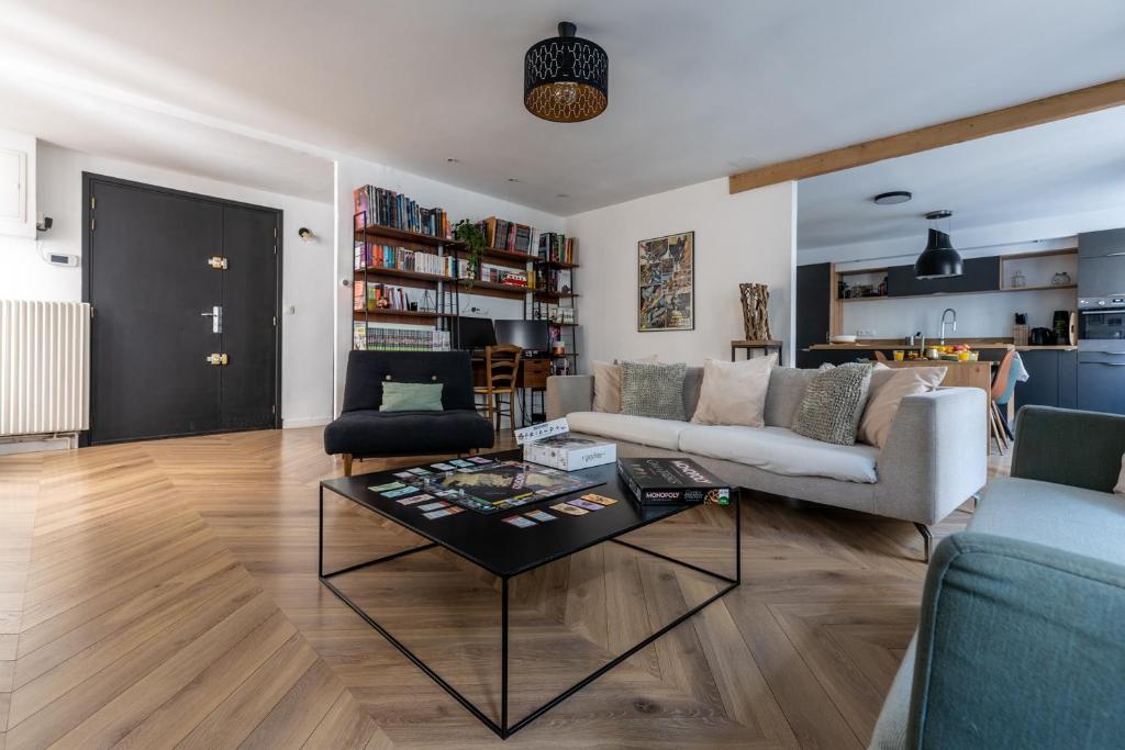 Knižnica v apartmáne