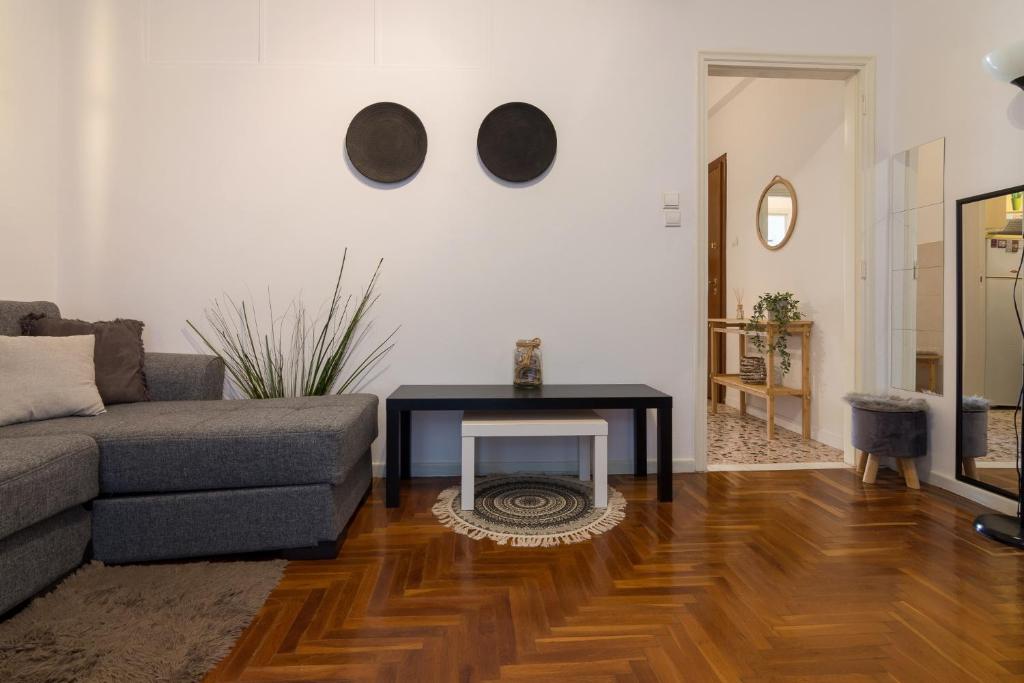 Posedenie v ubytovaní Classic And Modern Apartment in Athens