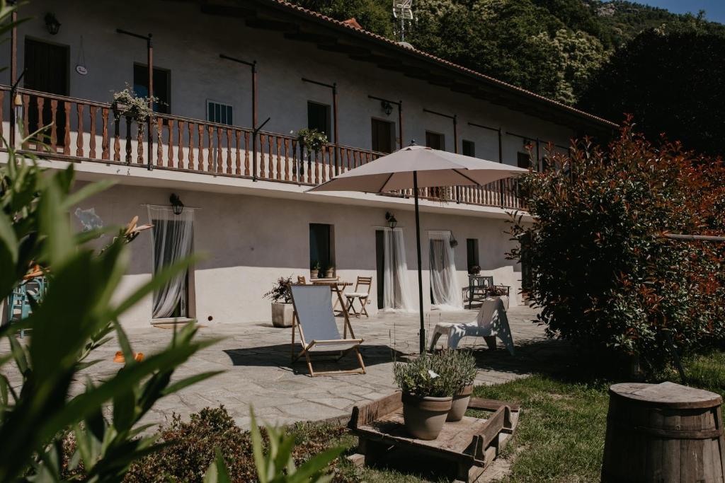 Ogród w obiekcie Guest House Al Devesio