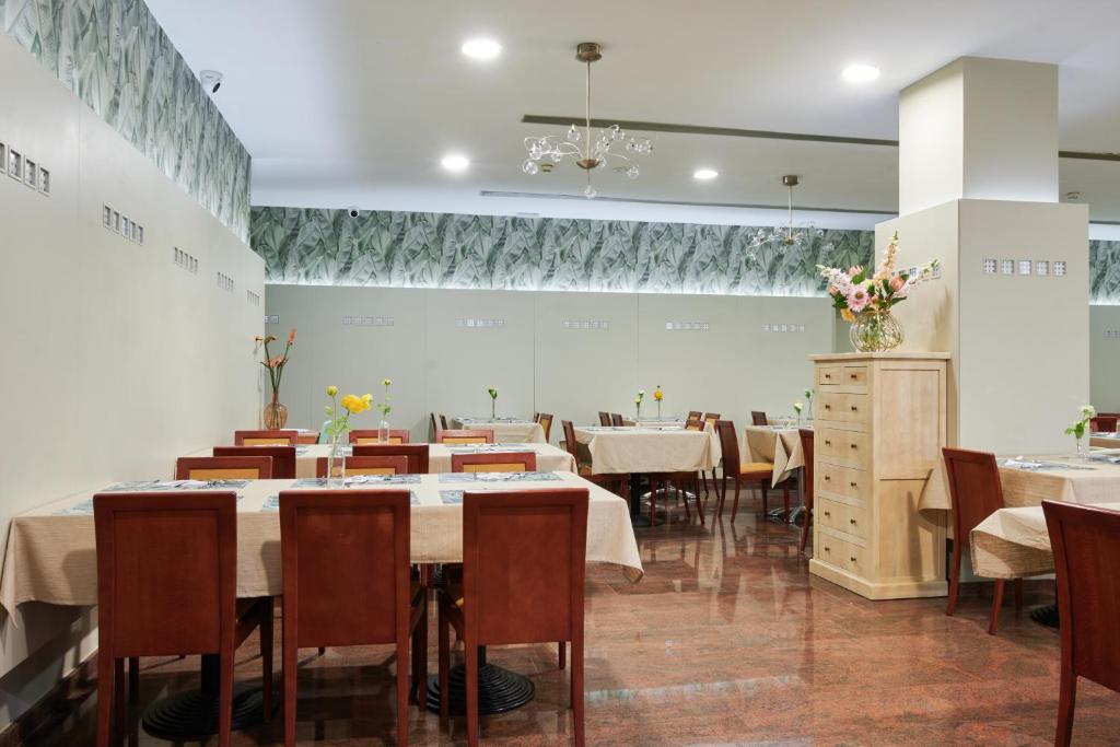 Restaurace v ubytování Ramblas Vendrell