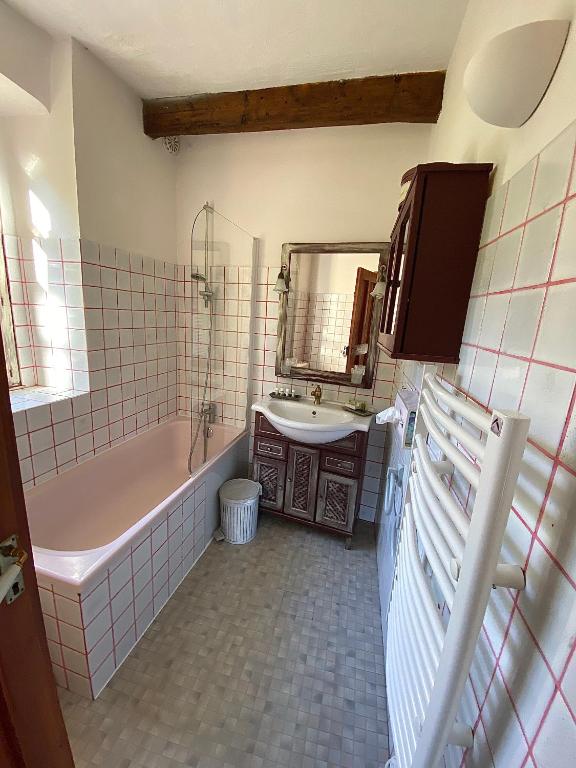 Maison d’hôtes les Méans - Double Room With Mountain View