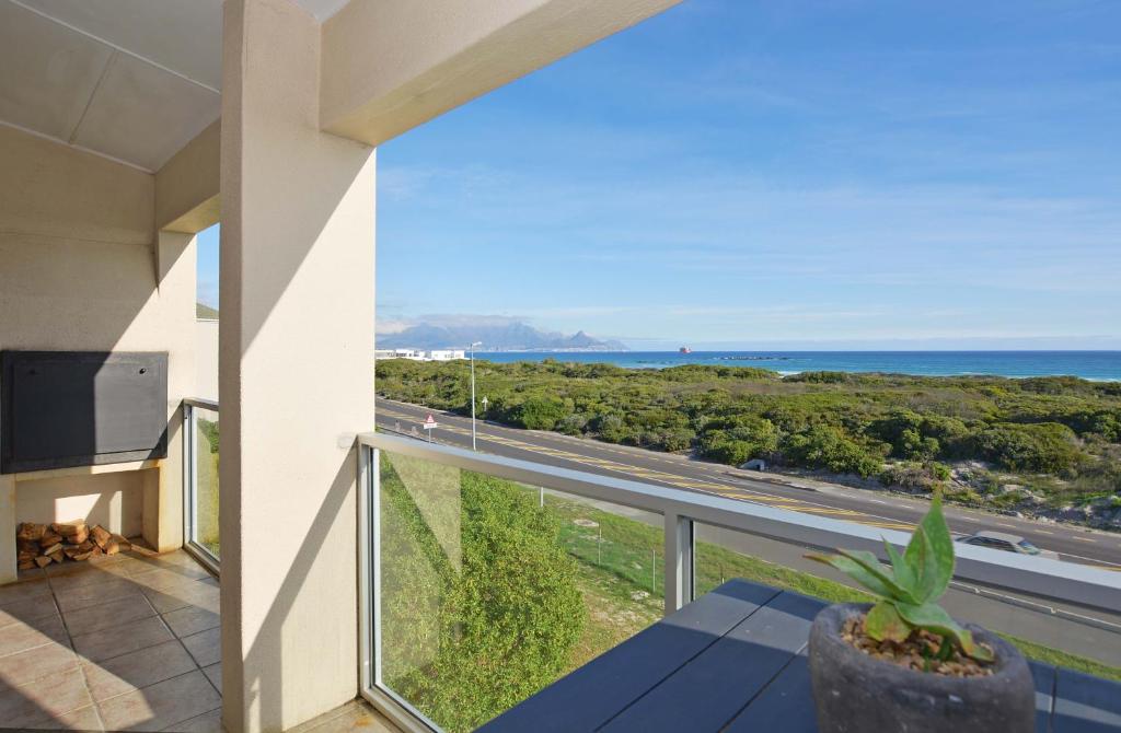 220 Province Big Bay, Cape Town (updated prices 2024)