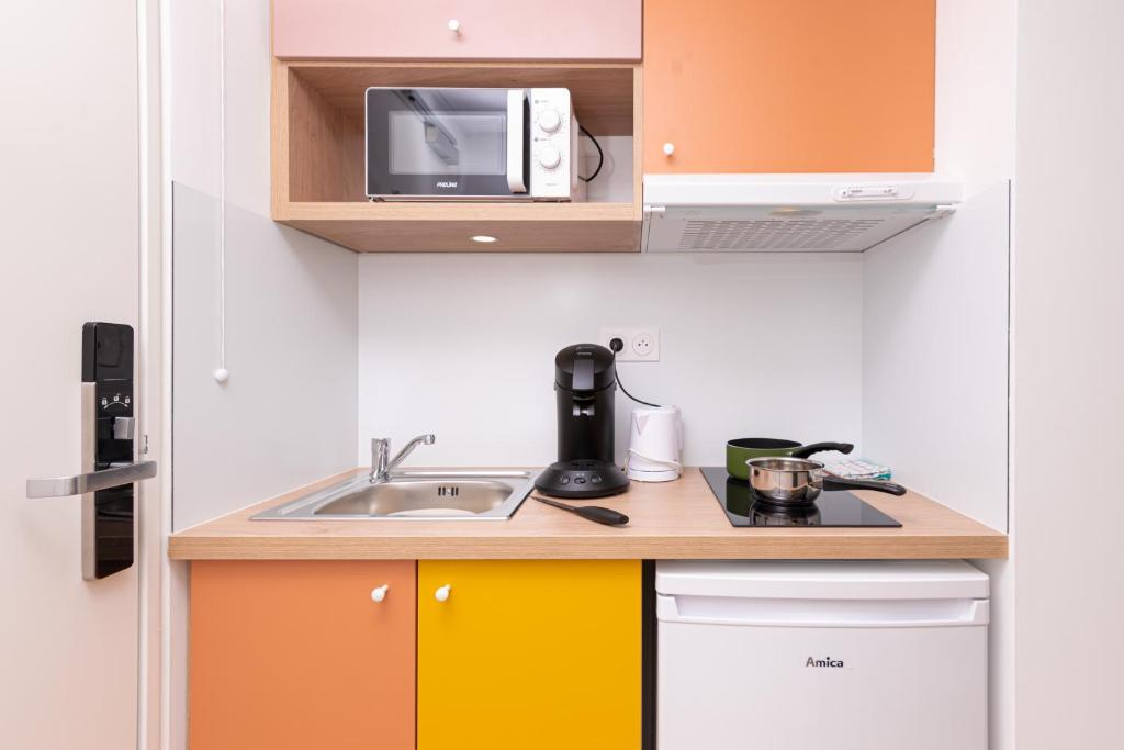 Apparthotel Privilodges Toulon Centre Gare - Quarto Twin Com Chuveiro