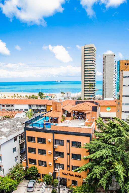  Ideal Praia Hotel