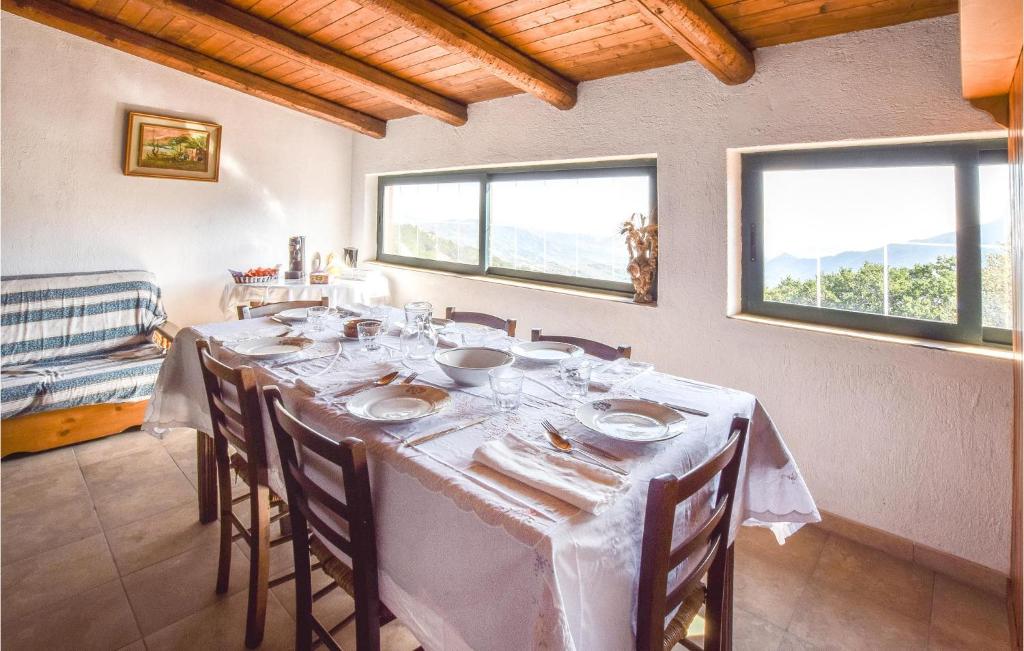 Zdjęcie z galerii obiektu Rifugio Galluzzi w mieście Ciminà