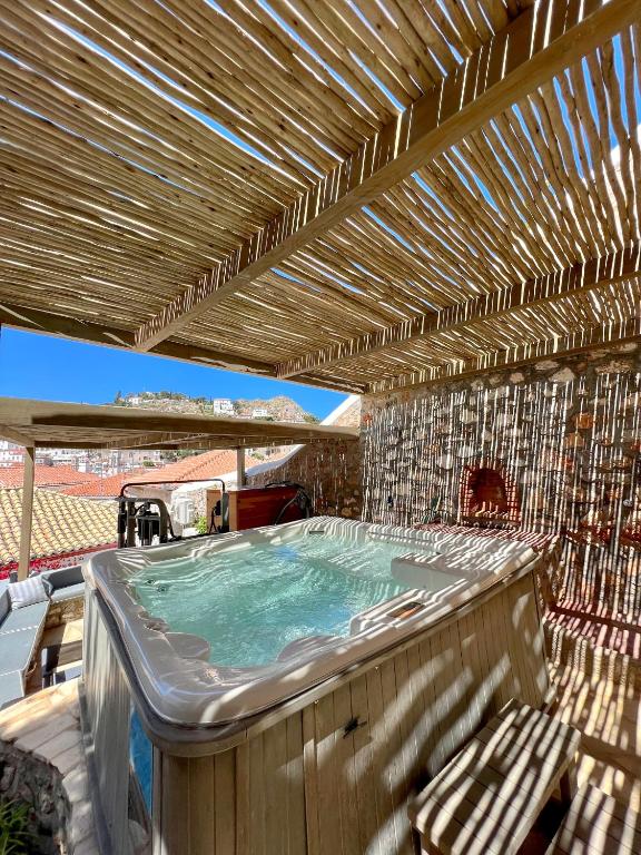 PortaDelMare deluxe suites - 4