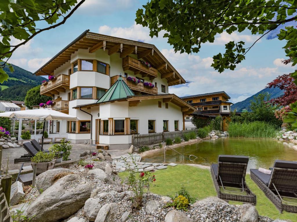 Příroda nedaleko hotelu