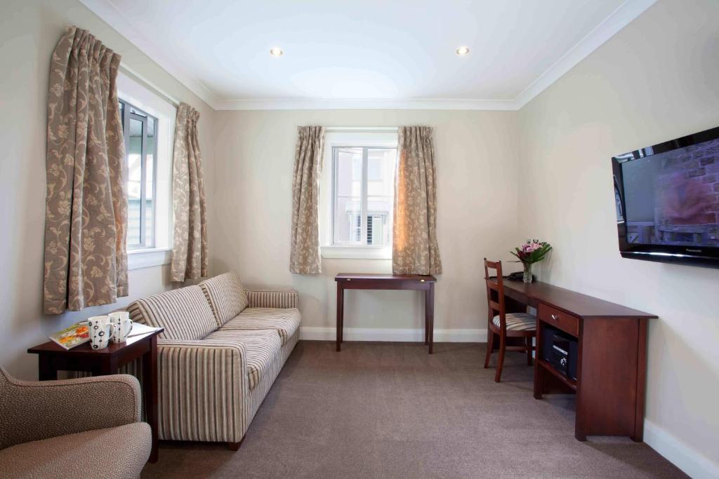 THE MEWS Oamaru - Resim 4