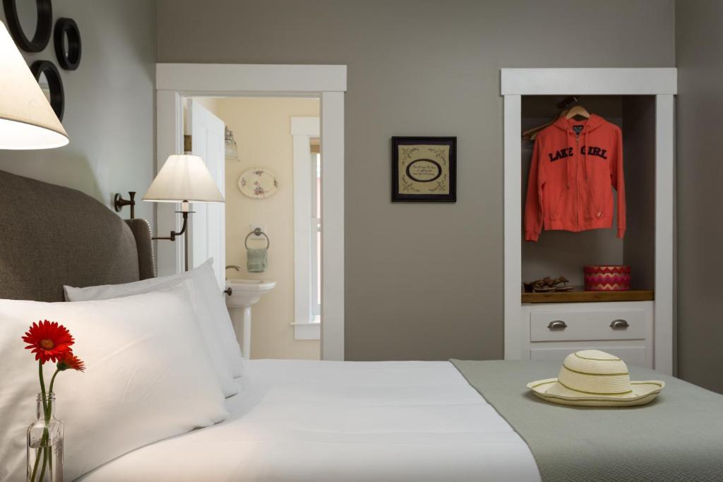 Squam Lake Inn - 大号床间