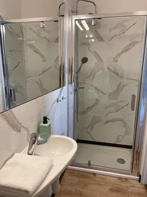 Kúpeľňa v ubytovaní Floriańska Grand Apartment 2