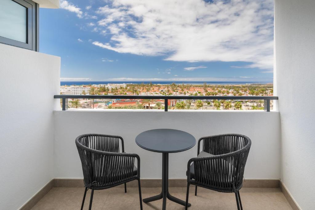 A balcony or terrace at Barceló Margaritas Royal Level Adults Only