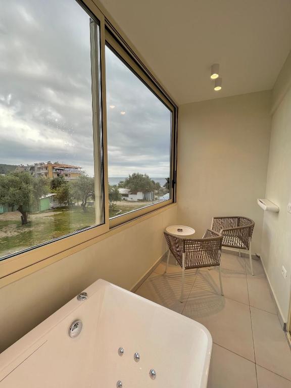 Uma varanda ou terraço em Dimitri Hotel