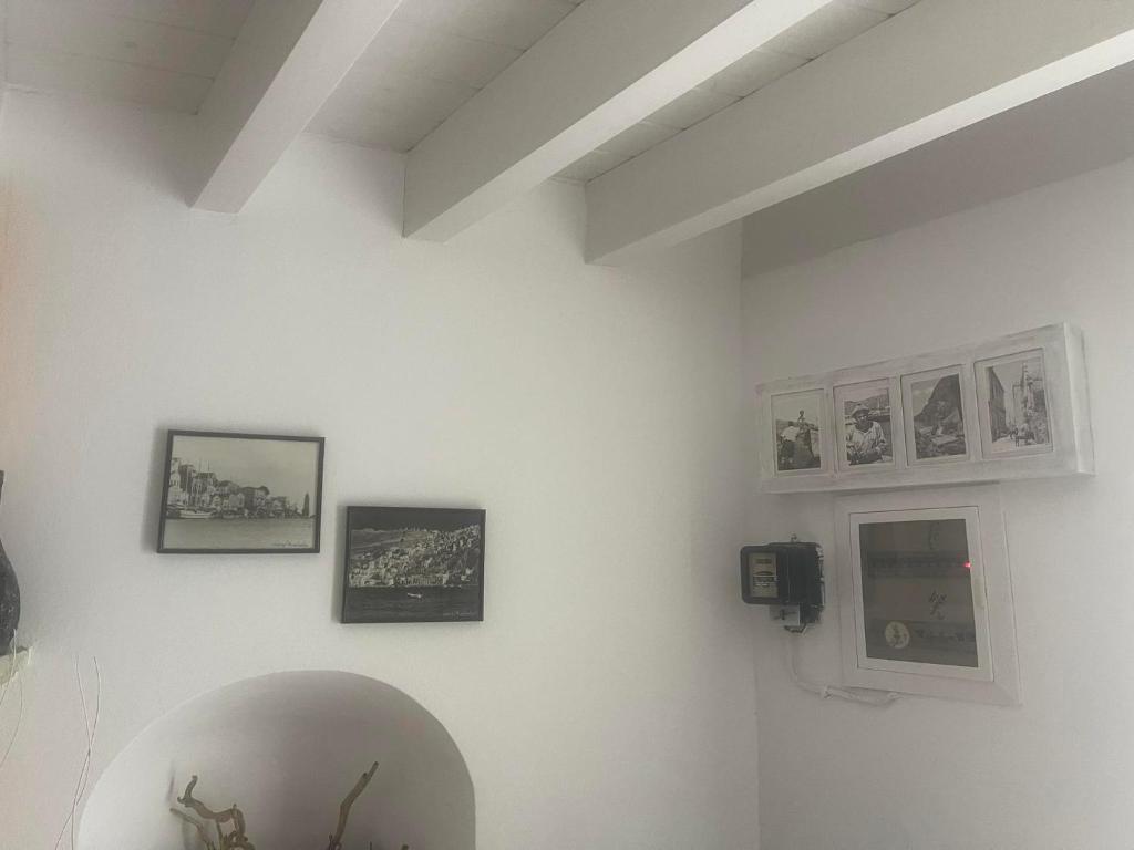 Фотография из галереи Sokratis Apartments в Сими