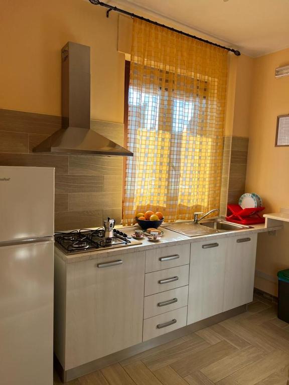 Kuchyň nebo kuchyňský kout v ubytování B&B Zio Cici