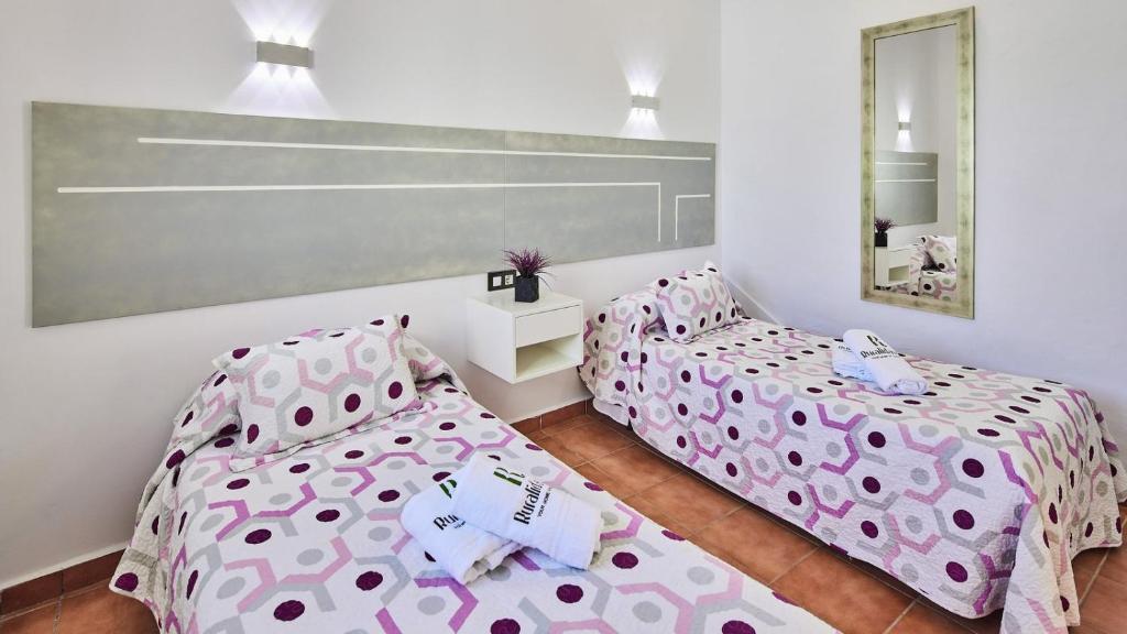 Posteľ alebo postele v izbe v ubytovaní Villa Yuca Conil de la Frontera by Ruralidays