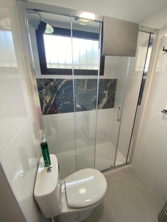 Łazienka w obiekcie BENALMADENA ALOHA PLAYA BEACH LOFT