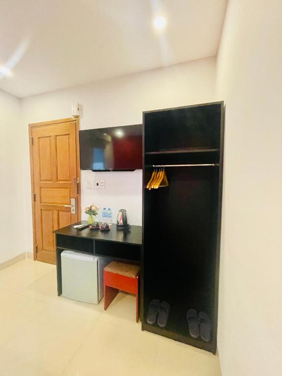Kuhinja oz. manjša kuhinja v nastanitvi KEVIN HOTEL