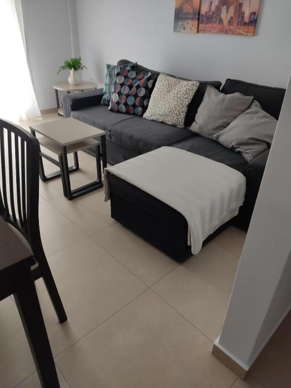 Część wypoczynkowa w obiekcie Kalamaria brand new 1 bedroom apartment