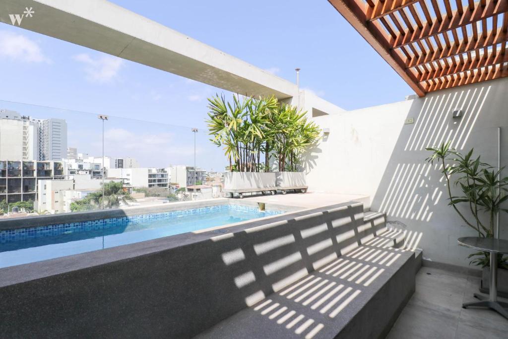 Swimmingpoolen hos eller tæt på Fantastic 2BR with private pool in Barranco