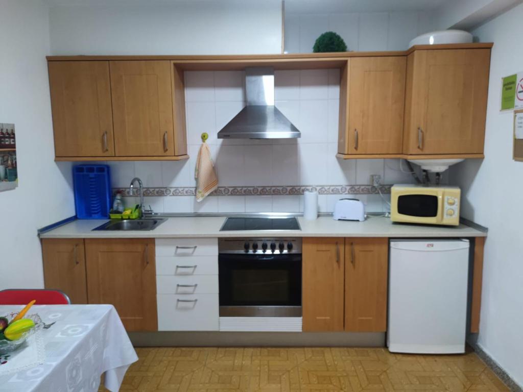 Apartamentos turísticos Lemos - Two-Bedroom Apartment