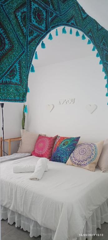 Postel nebo postele na pokoji v ubytování Levante by Mintaka Homes