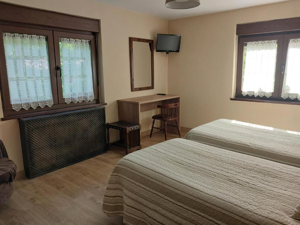 Hotel Rural Cabrales - Habitación Doble O Gemela A La Vista