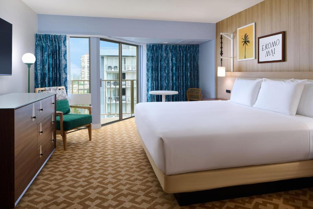 Waikiki Malia - View View King