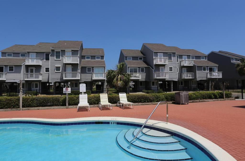 Barrier Dunes 254 108 by Pristine Properties Vacation Rentals, Oak