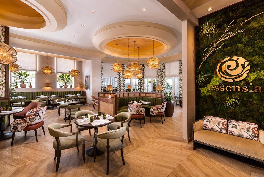 Ein Sitzbereich in der Unterkunft The Palms Hotel &amp; Spa