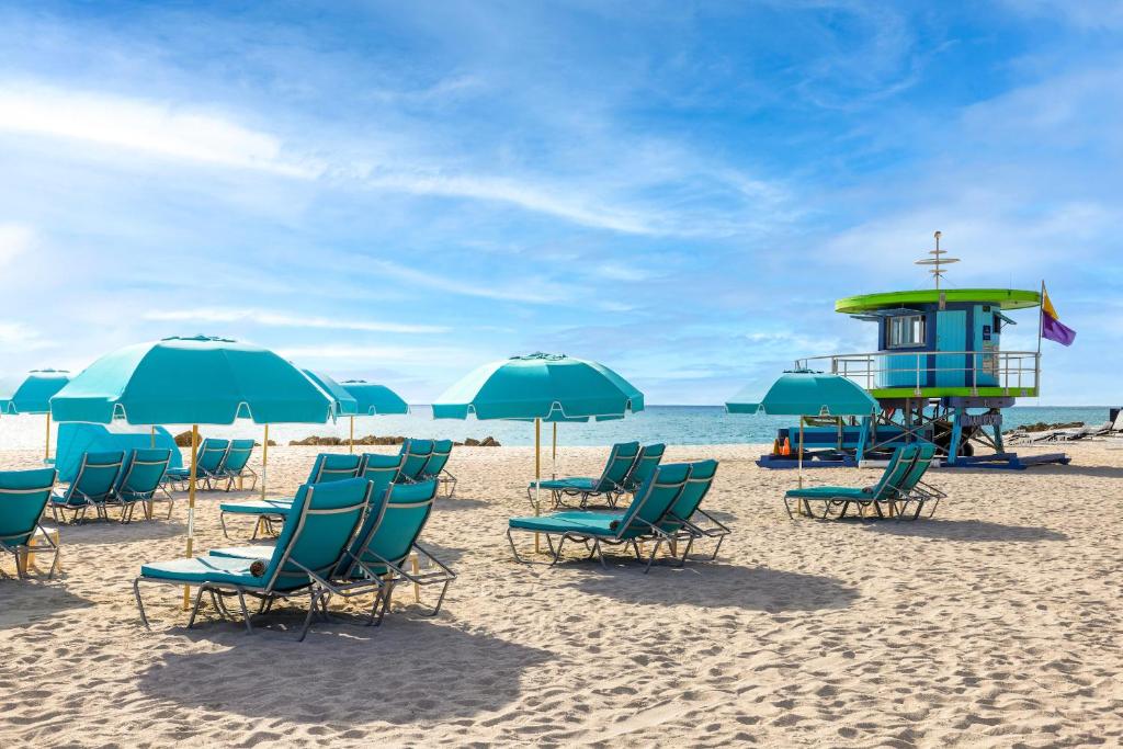Ein Strand an oder in der Nähe des Hotels