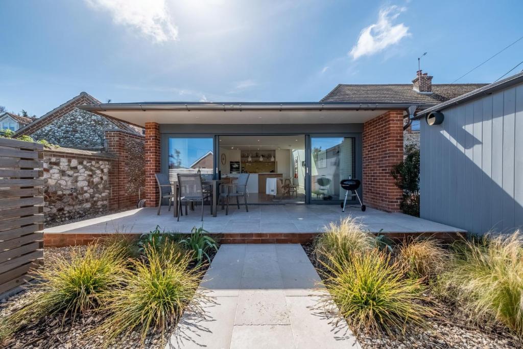 Hoone, kus puhkemaja asub