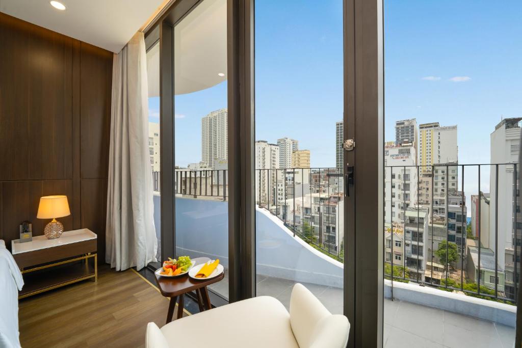 Phòng Executive 3 Người Có Ban Công